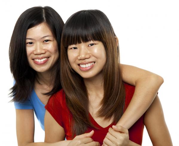 Siblings take over coffee stall after graduating from university