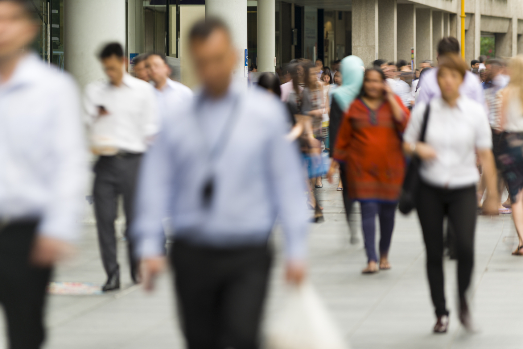 Singapore sees its population fall for first time in 10 years